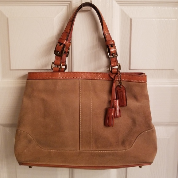 Tan suede Coach handbag - Picture 1 of 4